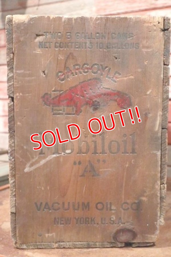 画像2: dp-200601-12 Mobiloil / Gargoyle 1930's Wood Box