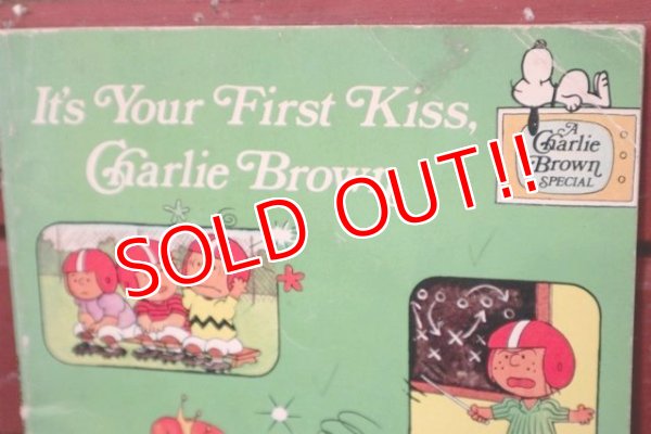 画像2: ct-200501-22 PEANUTS / 1978 Comic "It's Youre First Kiss, Charlie Brown"