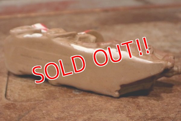 画像7: ct-190605-66 Ralston Purina Company / 1975 Covered Wagon Squeak Toy