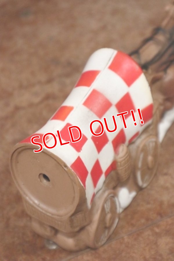 画像6: ct-190605-66 Ralston Purina Company / 1975 Covered Wagon Squeak Toy