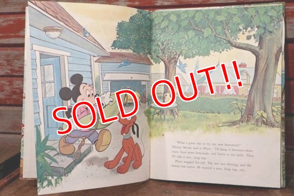 画像3: ct-200601-25 Walt Disney's / Mickey Mouse in Hideway Island 1980's Picture Book