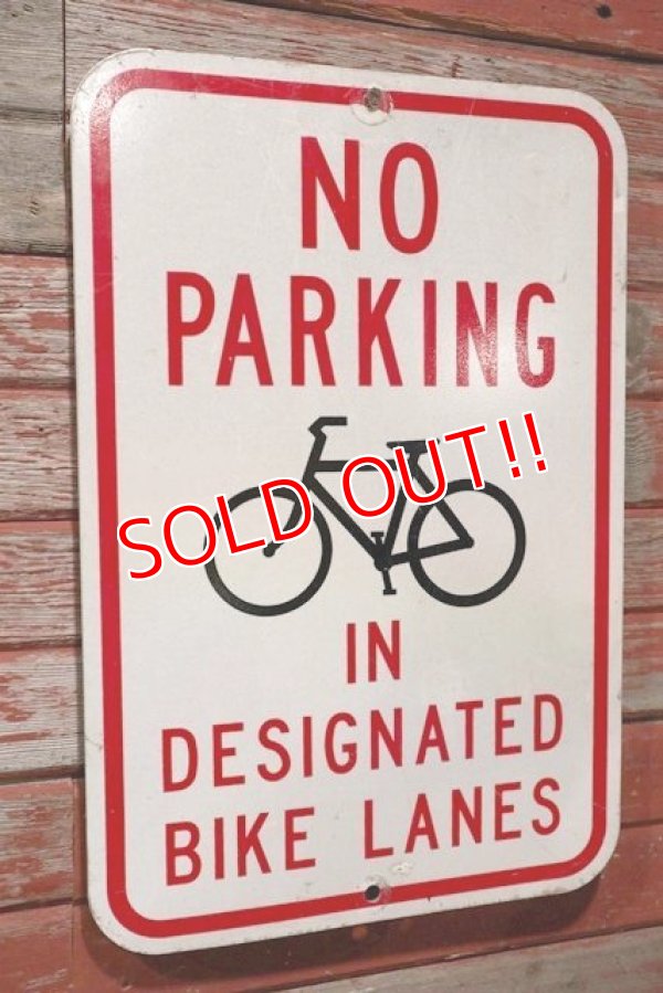 画像1: dp-200701-10 Road sign "No Parking Bike Lanes"