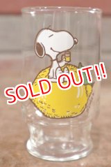 画像: gs-200901-02 Snoopy / Anchor Hocking 1970's mini Glass "Lemon"