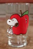 画像1: gs-200901-01 Snoopy / Anchor Hocking 1970's mini Glass "Apple"