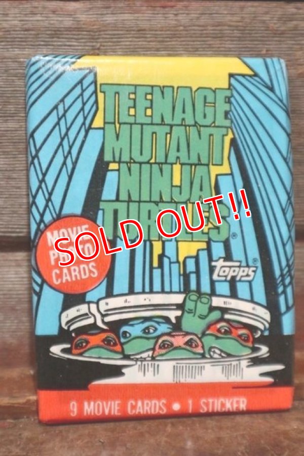 画像4: ct-200901-29 TEENAGE MUTANT NINJA TURTLES / Topps 1990 Trading Card Box