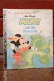 画像1: ct-200901-72 Mickey Mouse / 1988 Little Golden Book "Mickey and the Beans Talk"