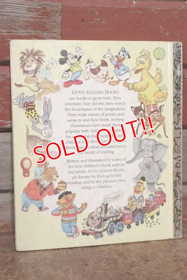 画像8: ct-200901-72 Mickey Mouse / 1988 Little Golden Book "Mickey and the Beans Talk"