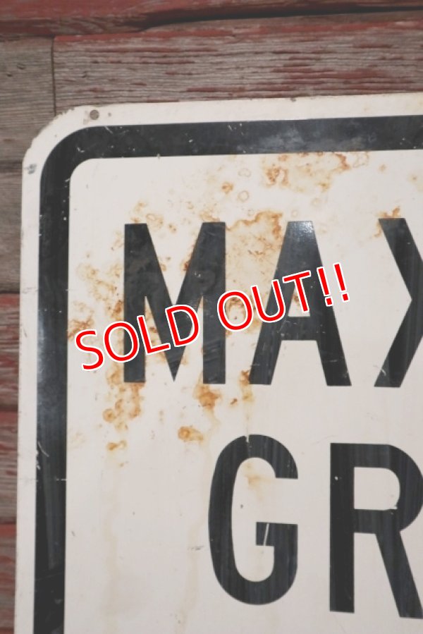 画像6: dp-201001-16 Road Sign "MAXIMUM GROSS WEIGHT 4 TONS "