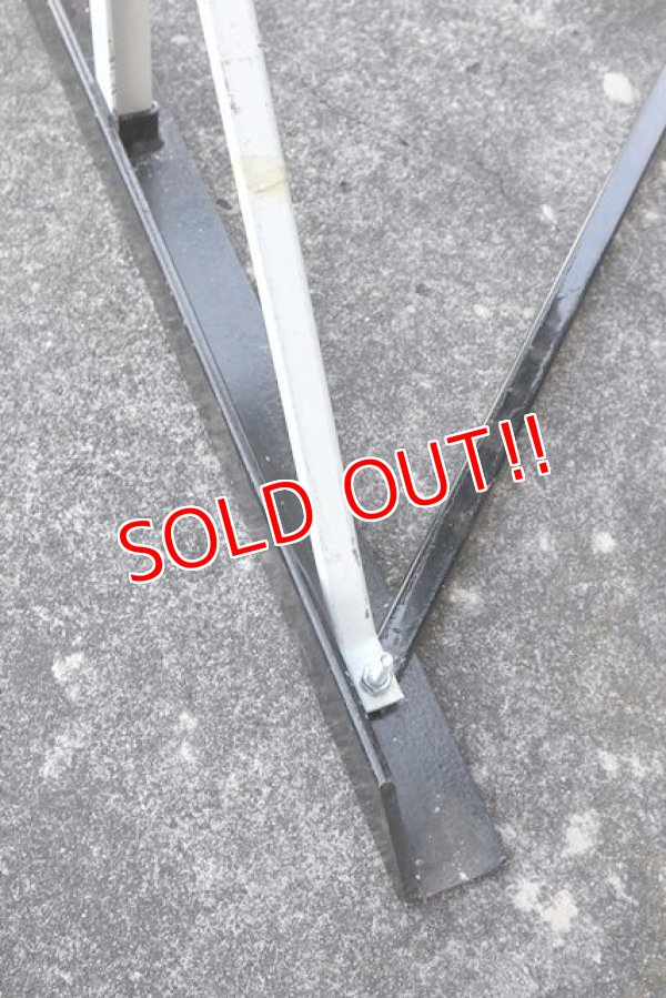 画像10: dp-200901-55 QUAKER STATE / 1970's Stand Sign