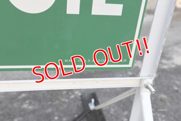 画像5: dp-200901-55 QUAKER STATE / 1970's Stand Sign