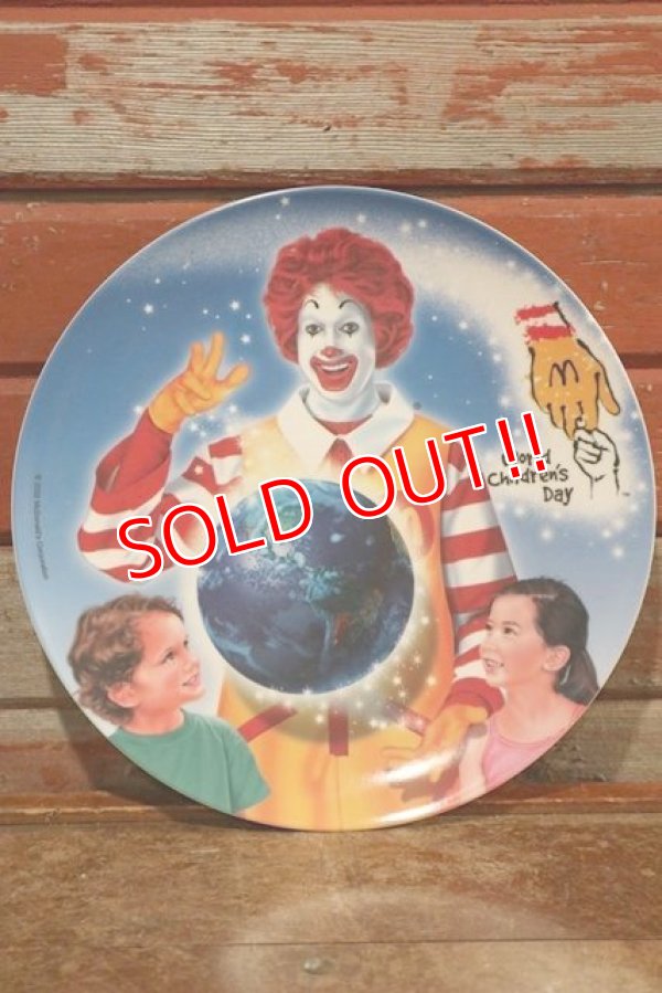 画像1: ct-201001-09 McDonald's / 2002 Collectors Plate "World Children's Day"