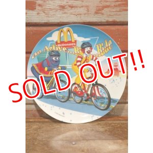 画像: ct-201001-09 McDonald's / 2005 Collectors Plate "Cycling"