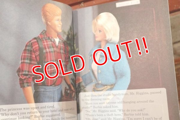 画像5: ct-200901-73Barbie / 1999 Little Golden Book "The Jewel Thief"