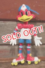 画像: ct-191001-26 Red Robin Gourmet Burgers and Brews / RED Bendable Figure