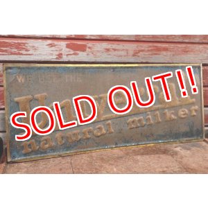 画像: dp-201114-25 Universal natural milker / 1950's〜Metal Sign