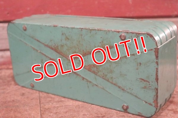 画像10: dp-201201-15 Vintage Metal Utility Box