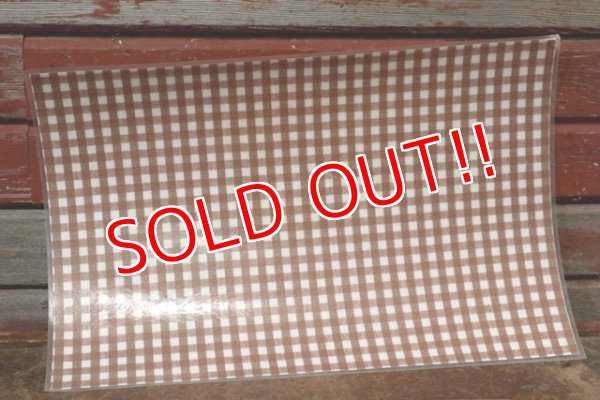 画像6: ct-201201-37 Looney Tunes / PEPSI 1976 Place Mat "Porky Pig & Petunia Pig"