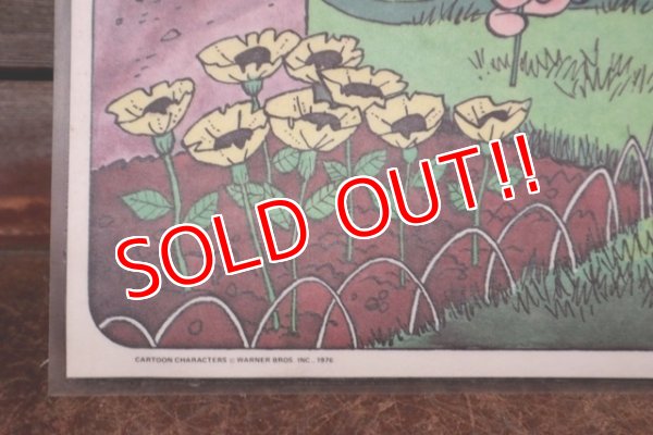 画像4: ct-201201-37 Looney Tunes / PEPSI 1976 Place Mat "Porky Pig & Petunia Pig"