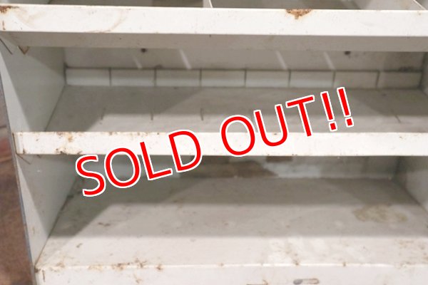 画像9: dp-201201-31 EVEREADY / Auto Lamp Bulbs Vintage Cabinet