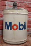 画像1: dp-201201-45 Mobil / 1970's〜5 U.S.GALLONS Oil Can