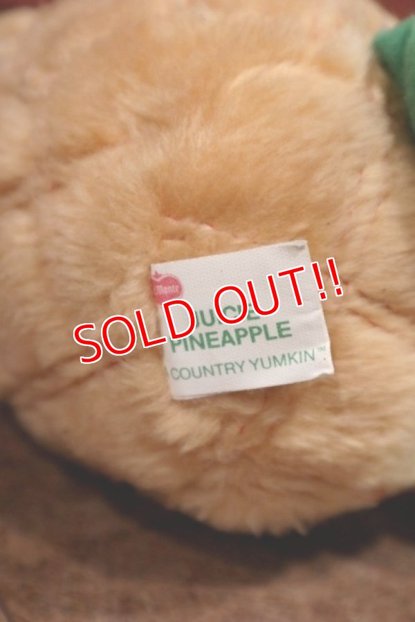 画像6: ct-201201-58 Del Monte Country Yumkin / 1982 "Juicie Pineapple" Plush Doll