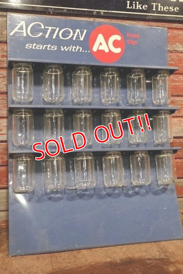 画像1: dp-201201-32 AC Spark Plugs / 1960's Metal Display