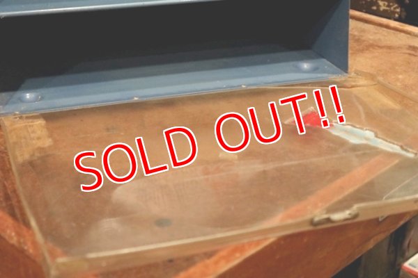 画像12: dp-201201-59 AC Spark Plugs / 1960's-1970's Cabinet