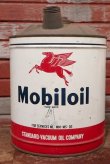 画像1: dp-201201-50 Mobiloil / 1950's 5 U.S.GALLONS Oil Can