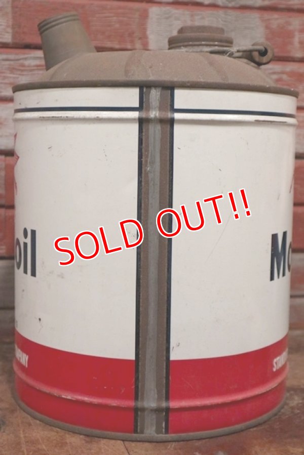 画像5: dp-201201-50 Mobiloil / 1950's 5 U.S.GALLONS Oil Can