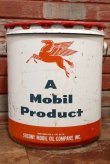 画像1: dp-201201-53 Mobil / 1950's 5 U.S.GALLONS Oil Can