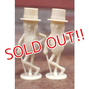 画像: ct-210201-54 PLANTERS / MR.PEANUT 1950's Salt & Pepper Shaker (Light Brown)