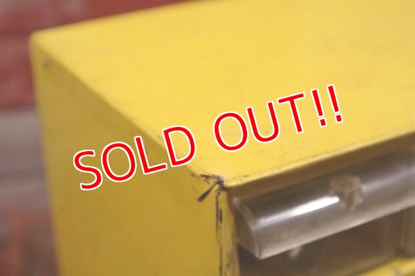 画像12: dp-201201-34 WEATHERHEAD / Vintage Mini Cabinet