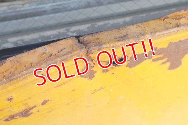 画像8: dp-201201-37 QUAKER STATE / Buy Quality 1960's Huge Sign