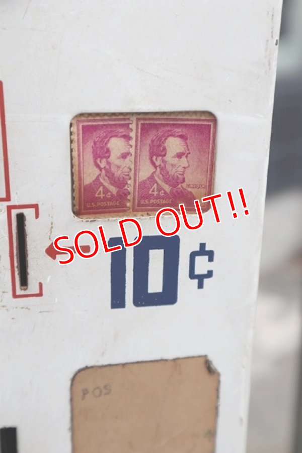画像6: dp-201114-41 U.S. STAMPS / 1960's Vending Machine