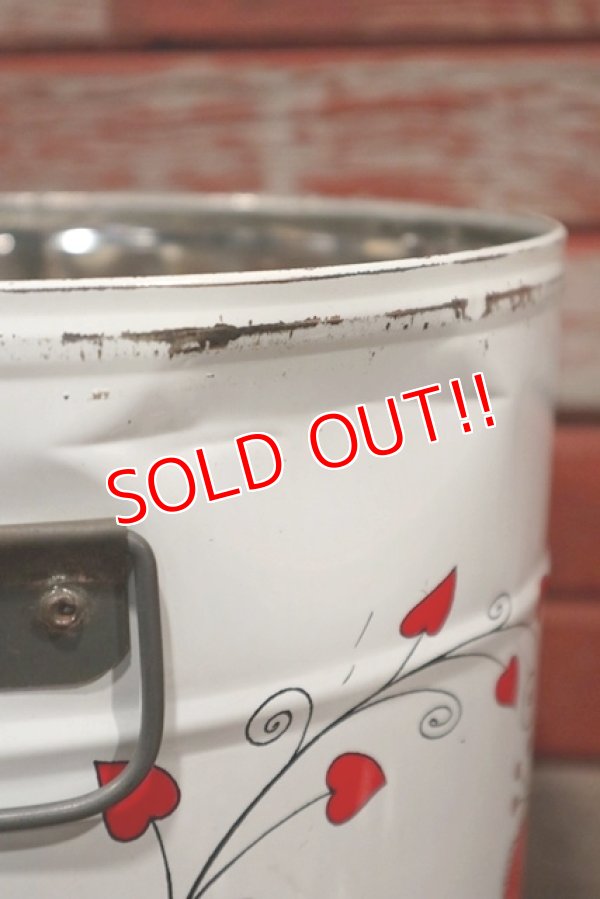 画像8: ct-210301-12 Boy & Girl / Vintage Tin Can