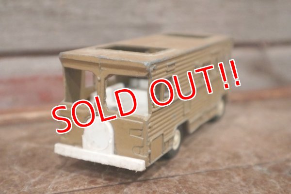 画像4: dp-210201-29 Tootsietoy / Die Cast Car "Camper"