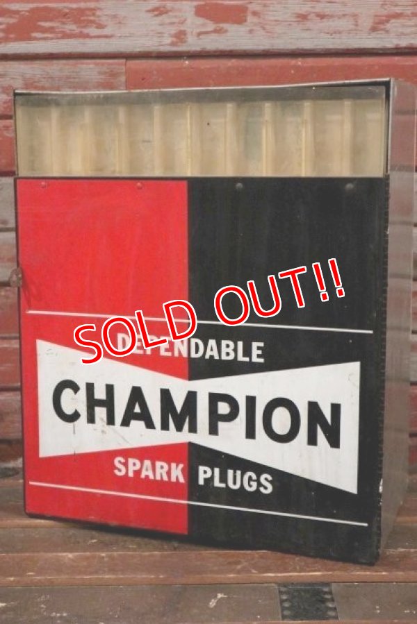 画像1: dp-210401-59 CHAMPION / 1960's SPARK PLUGS Cabinet