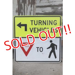 画像: dp-210401-68 Road Sign "TURNING VEHICHLES" 