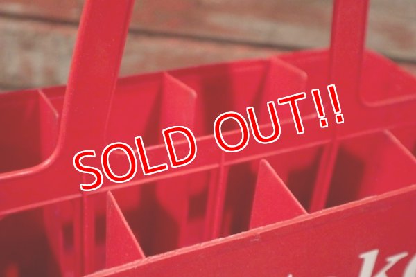 画像9: dp-210401-76 Coca Cola / Plastic Bottle Carrier