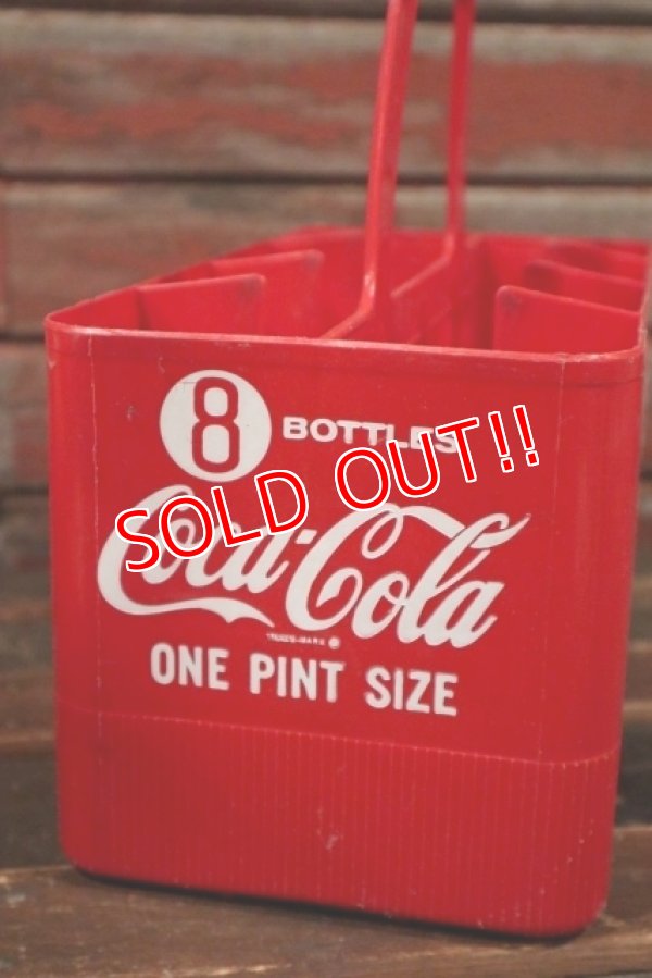 画像4: dp-210401-76 Coca Cola / Plastic Bottle Carrier