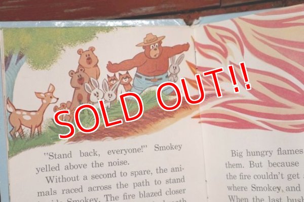 画像6: ct-210401-46 Smokey Bear / WHITMAN 1971 Saves the Forest Picture Book