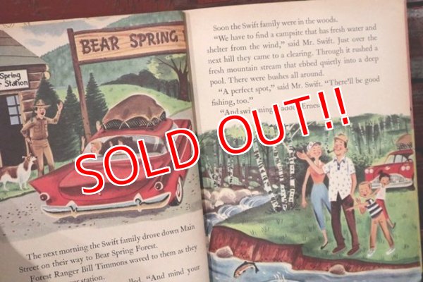 画像3: ct-210401-48 Smokey Bear / 1950's LITTLE GOLDN BOOK