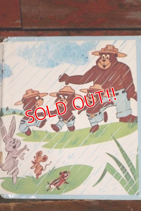 画像7: ct-210401-46 Smokey Bear / WHITMAN 1971 Saves the Forest Picture Book