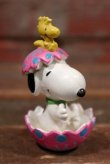 画像2: ct-210401-54 Snoopy / Whitman's 2001 PVC "Snoopy in Egg (Pink)"