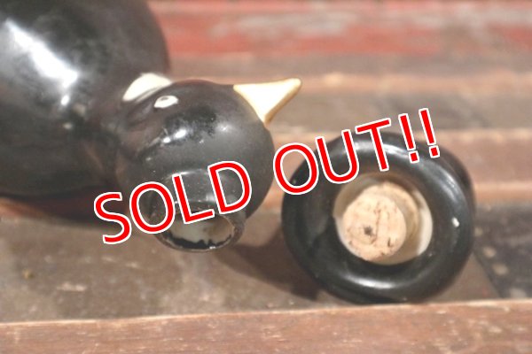 画像6: ct-210401-82 EZRA BROOKS / Penguin 1973 Decanter