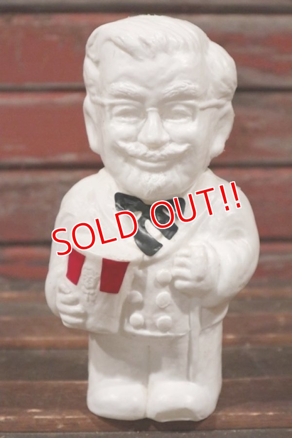 画像1: ct-210501-04 Kentucky Fried Chicken(KFC) / 1970's Colonel Sanders Coin Bank (Small)