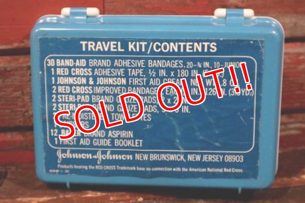 画像8: dp-210401-79 Johnson & Johnson / Compact FIRST AID TRAVEL KIT Box