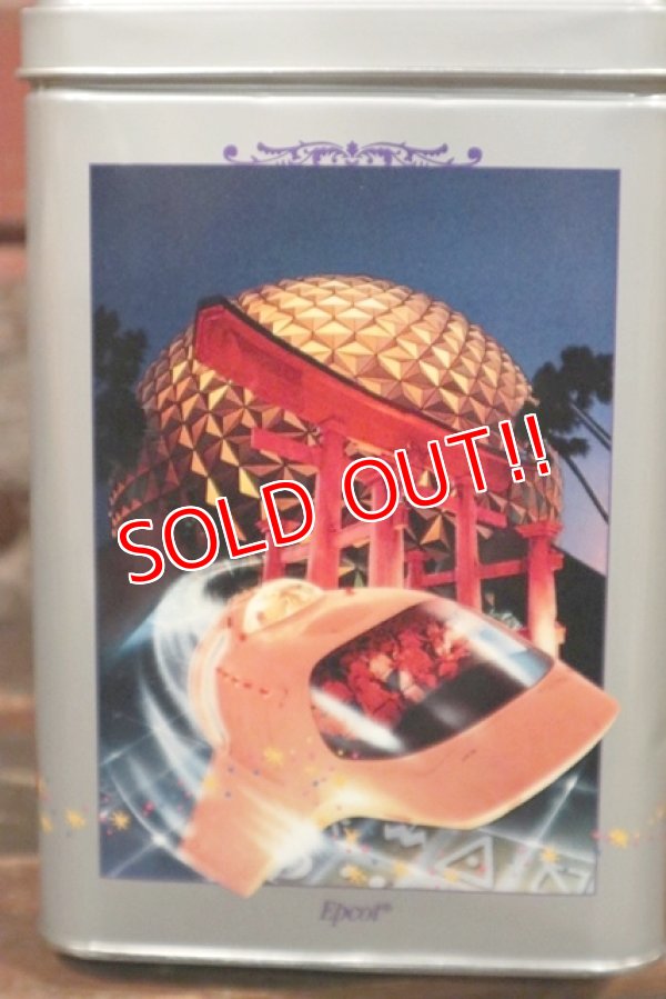 画像5: ct-210401-62 Walt Disney World 25the Anniversary / Nestle 1996 Tin Cookie Can
