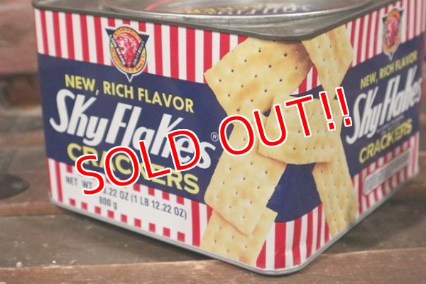 画像3: dp-210501-04 San Biscuits Inc. / 1980's〜Sky Flakes Crackers Tin Can