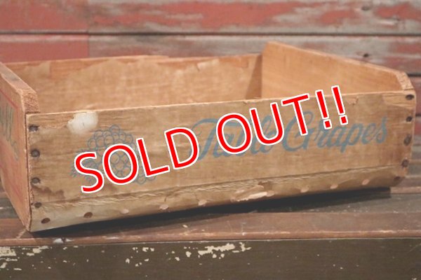 画像3: dp-210401-12 Lovell Table Grapes / Vintage Wood Box